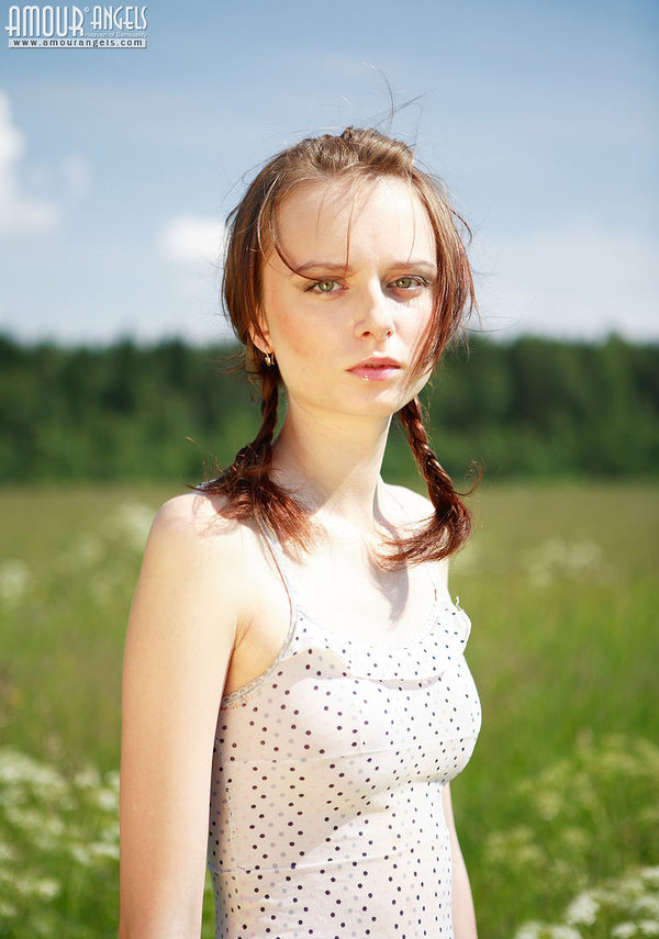 Альбина, 22